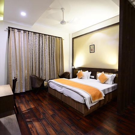 Hotel Jataka Inn Bodh Gaya Dış mekan fotoğraf