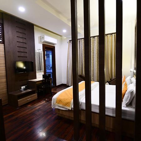 Hotel Jataka Inn Bodh Gaya Dış mekan fotoğraf