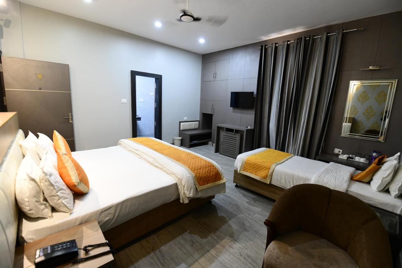 Hotel Jataka Inn Bodh Gaya Dış mekan fotoğraf