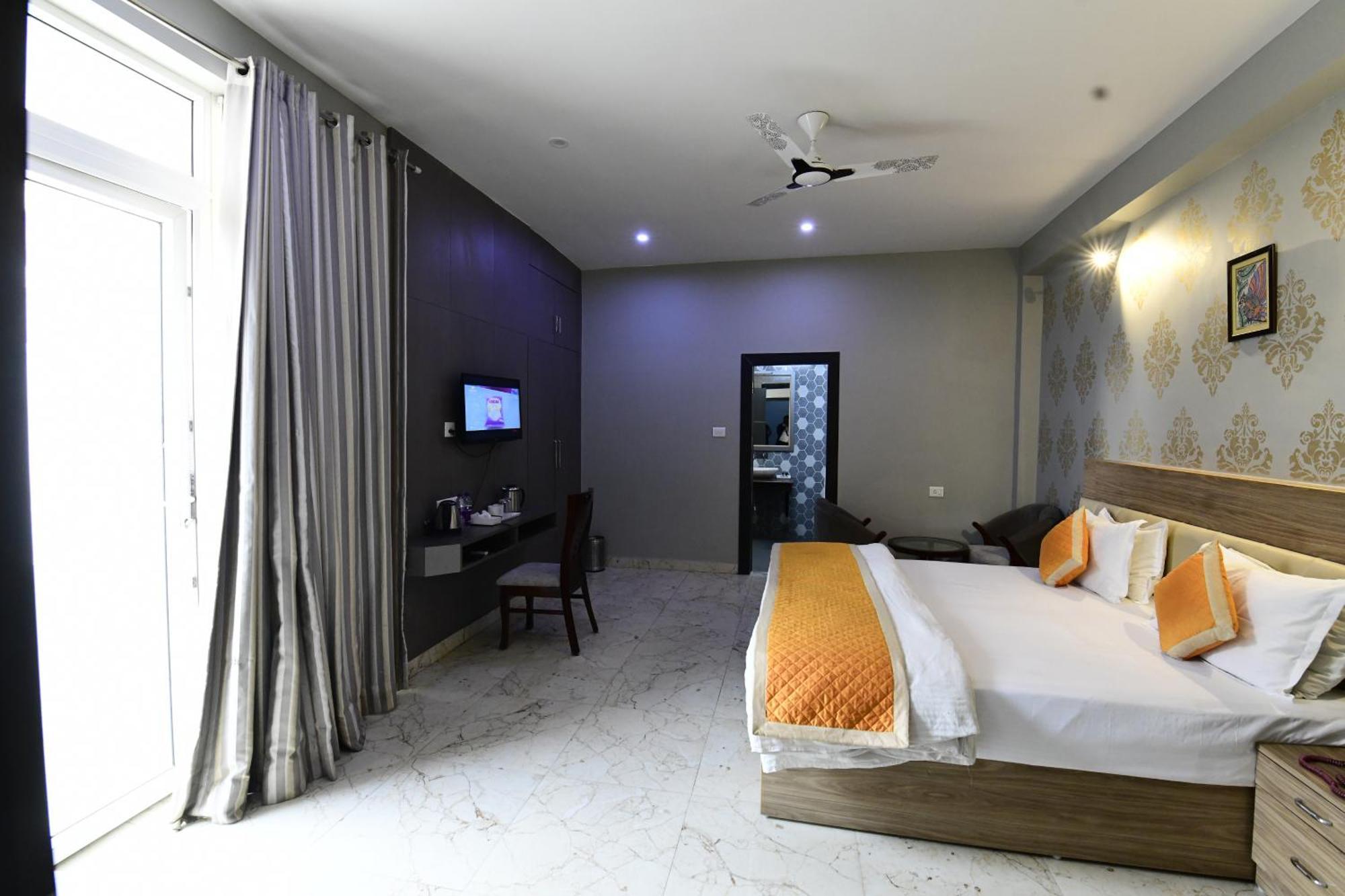 Hotel Jataka Inn Bodh Gaya Dış mekan fotoğraf